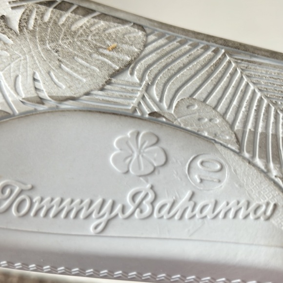 Tommy Bahama Gray Slip On Sneakers - Picture 6 of 7